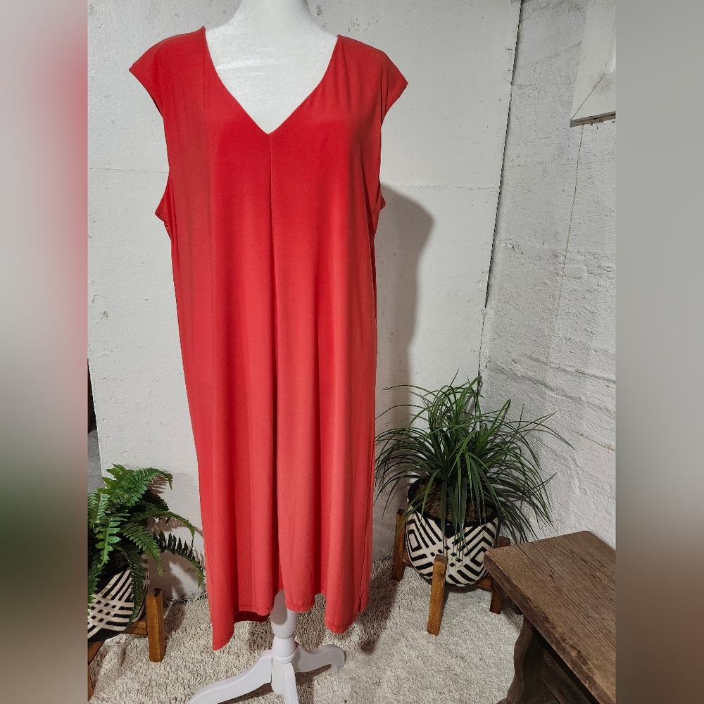 Emma & Michele Coral Red Sleeveless V-Neck Dress.‎ Asymmetrical hem size XL